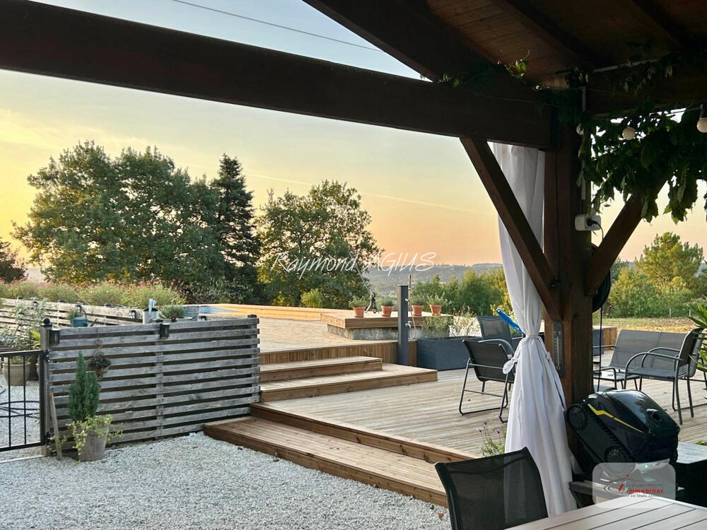 � vendre  Maison Saint-�milion (33330)