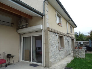  Immeuble à vendre 15 + pièces 520 m²