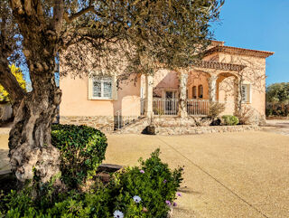  Maison � vendre 8 pi�ces 230 m�