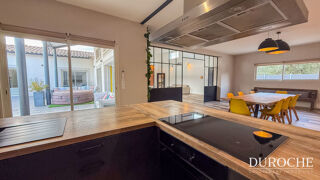  Maison � vendre 5 pi�ces 210 m�