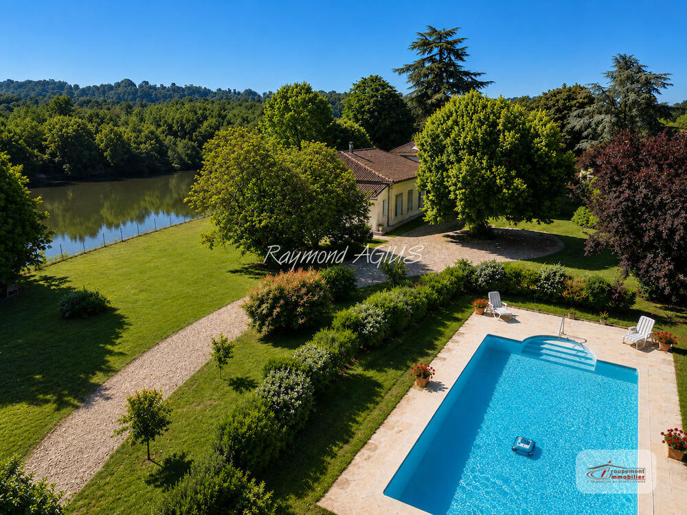 Superbe propriété au bord de la rivière avec maison d'amis, piscine et vue panoramique sur la Dordogne