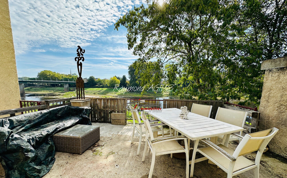 Charmante maison en pierre de 2 chambres au bord de la Dordogne