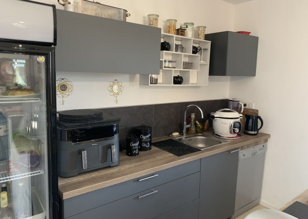 MAISON FAMILIALE AVEC OPTION ACTIVITE CHAMBRES D ' HOTES