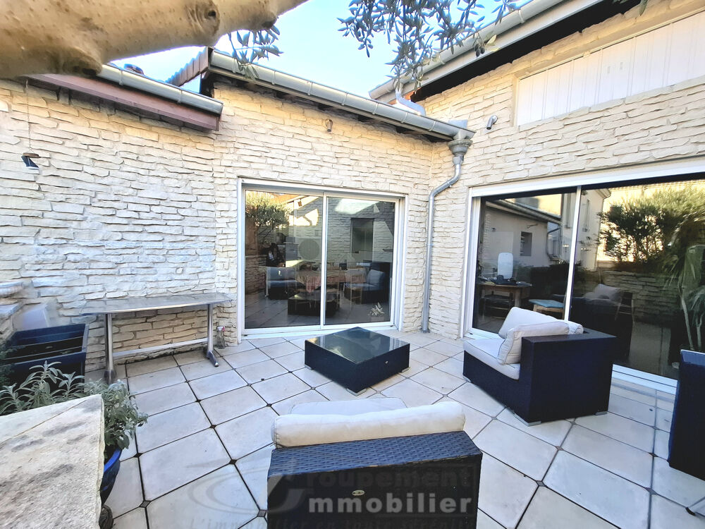 ROMANS SUR ISERE, LOFT MAISON ATYPIQUE 230 M2 TERRASSES DOUBLE GARAGE