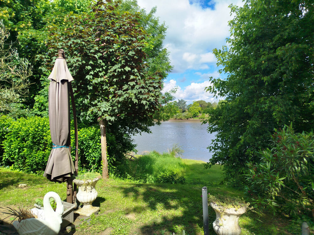Maison en pierre de taille avec vue imprenable sur la Dordogne