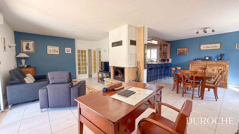 Vente Maison Roquemaure, Maison familiale 5 chambres avec piscine, suite en RDC et grand terrain sans vis-à-vis. Roquemaure