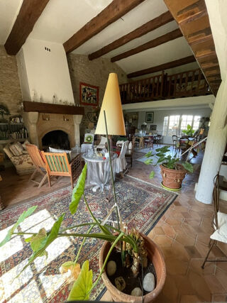  Maison à vendre 6 pièces 217 m²