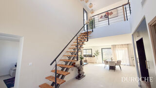  Maison � vendre 6 pi�ces 200 m�