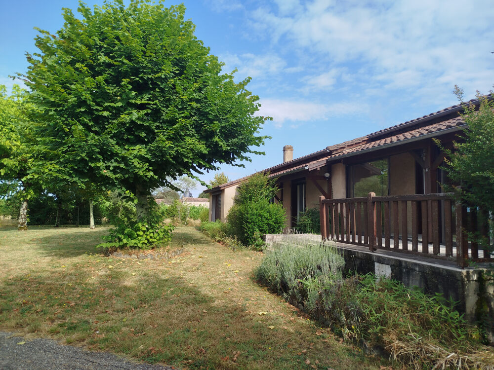 Charmante Maison construite en 79 avec Vue Panoramique et Grand Terrain de 4121 m2
