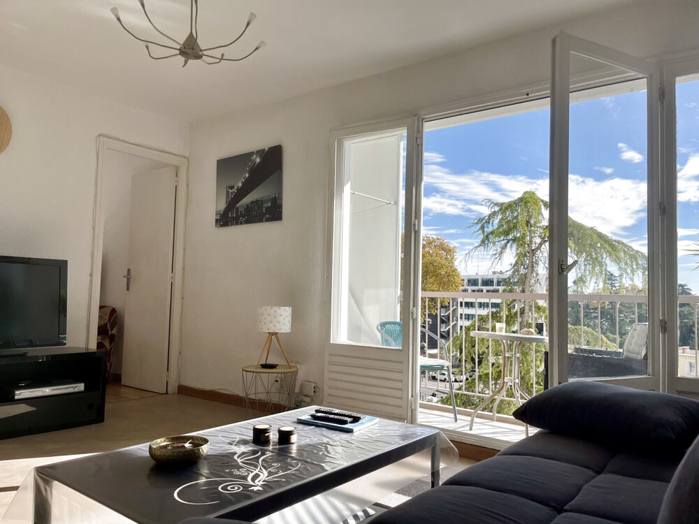 Appartement T2, Balcon, Cave et Stationnement