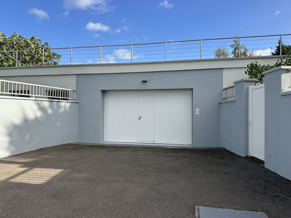 � vendre  Propri�t�/ch�teau Roanne (42300)