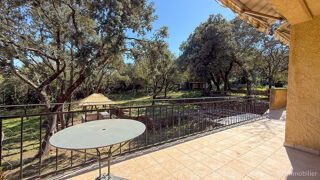  Maison � vendre 9 pi�ces 200 m�