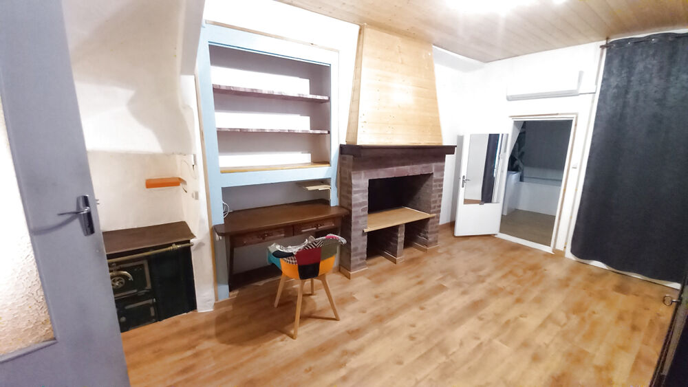 Grande Maison rénovée avec terrasses.