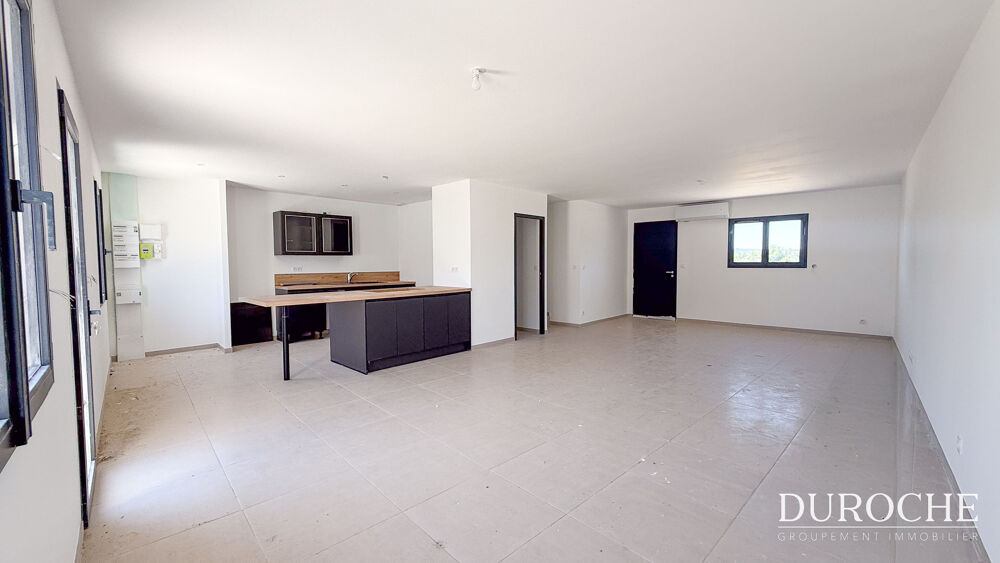 Maison neuve 115 m2 avec grande pièce de vie 57 m2, 3 chambres et suite parentale, plein sud à Camaret-sur-Aig