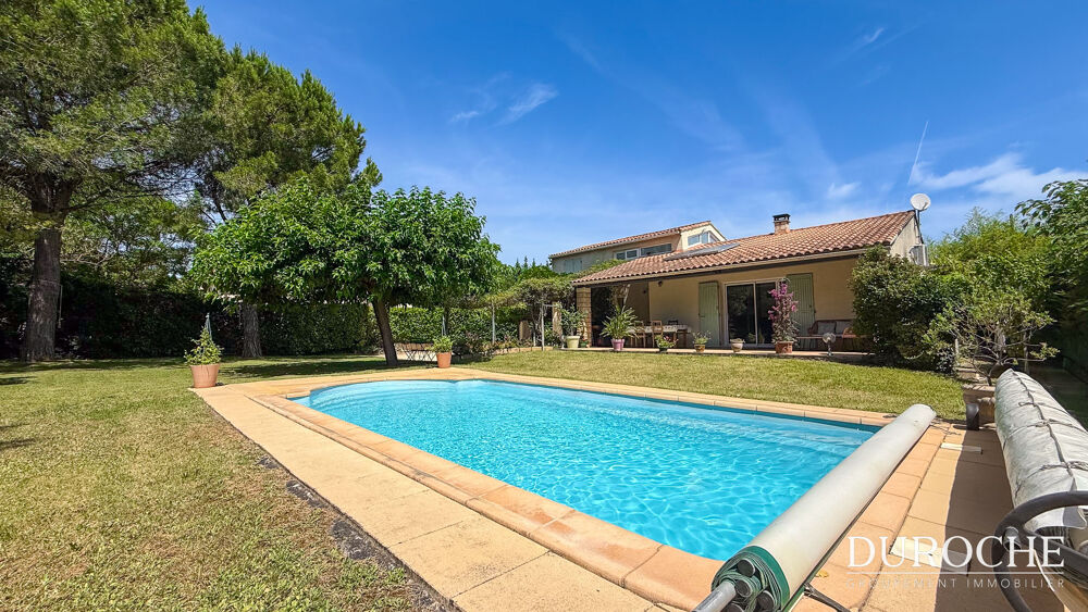 Maison 7 pièces 158 m² · à Roquemaure · 158 m² · 479 000 €