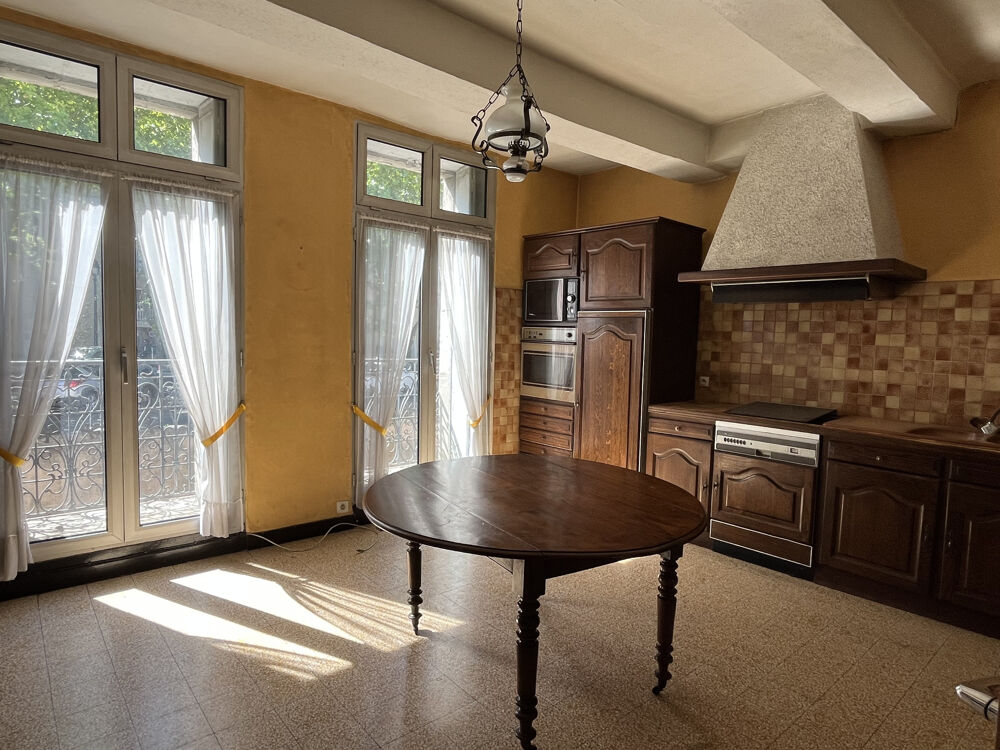 Maison R+2 avec Grande Remise