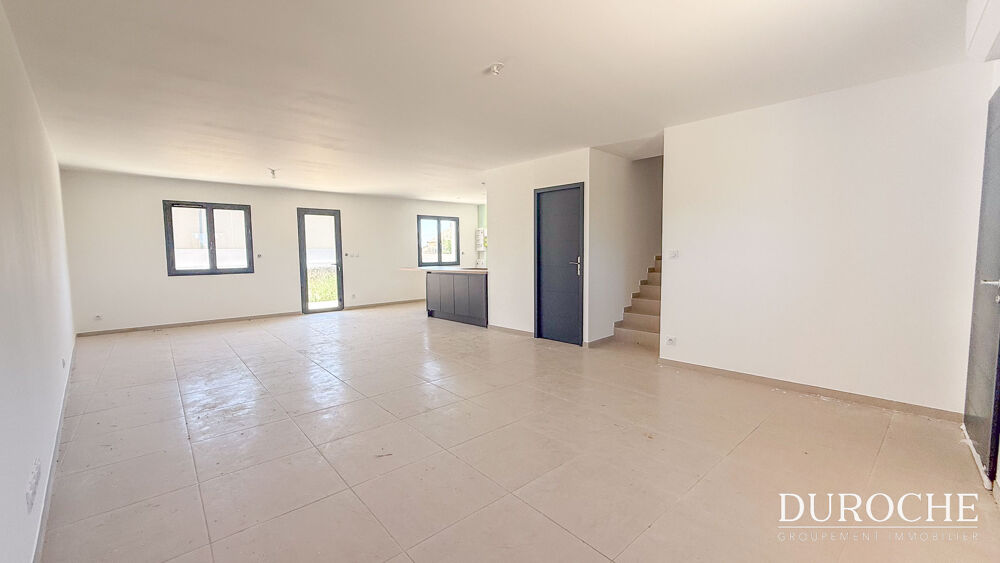 Maison neuve 115 m2 avec grande pièce de vie 57 m2, 3 chambres et suite parentale, plein sud à Camaret-sur-Aig