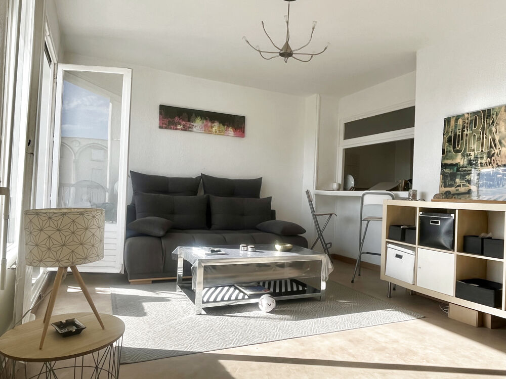 Appartement T2, Balcon, Cave et Stationnement