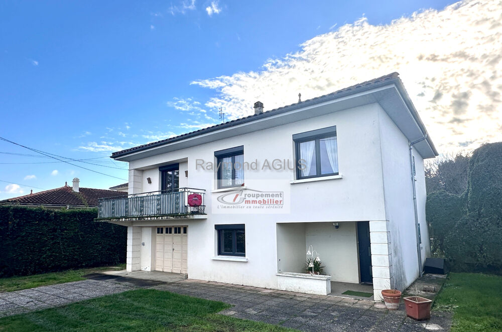 Maison lumineuse de 4 chambres avec piscine dans un quartier très prisé