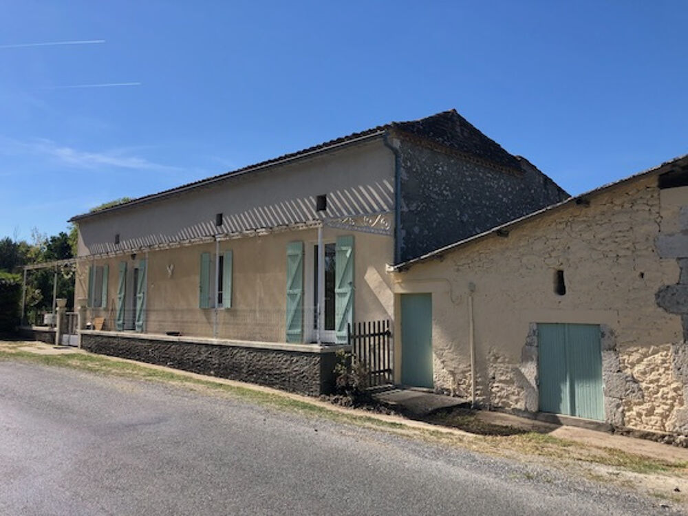 Maison en pierre, 2 gîtes et clubhouse de bowling