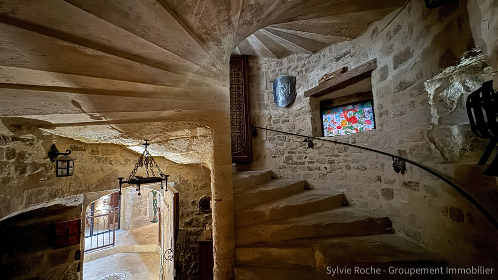 � vendre  Propri�t�/ch�teau Caderousse (84860)