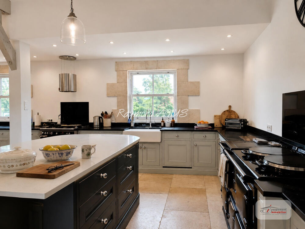 à vendre  Maison Saint-Seurin-de-Prats (24230)