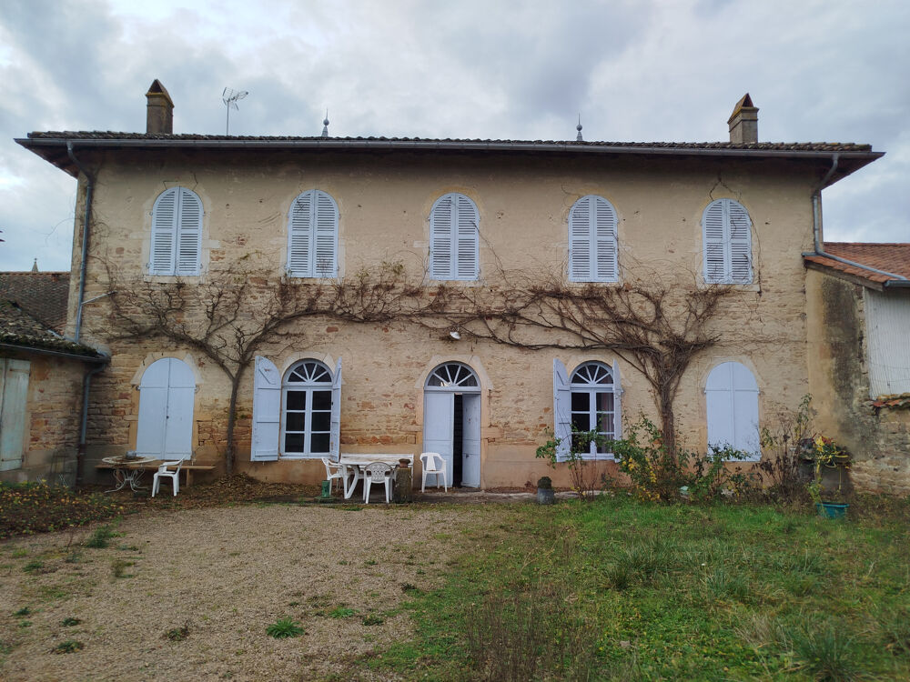 BATISSE 250M2 HABITABLES