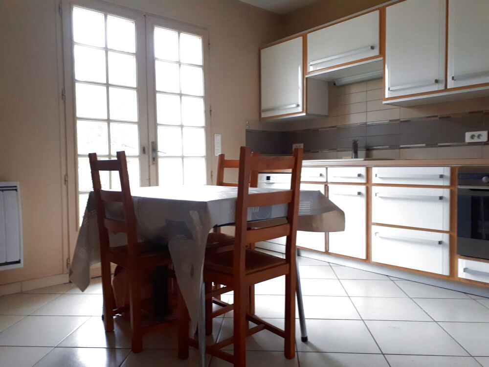 Vente Maison Maison conviviale et lumineuse de 6 chambres avec un studio et une belle terrasse Les ormes