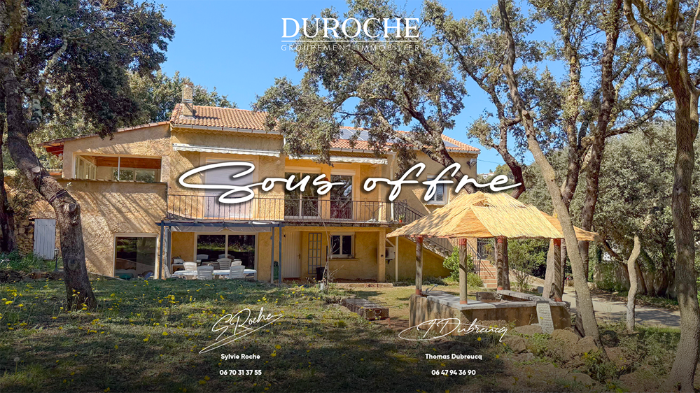 Piolenc, sur les hauteurs, maison avec piscine, garage sur parcelle boisée de 4 300m2