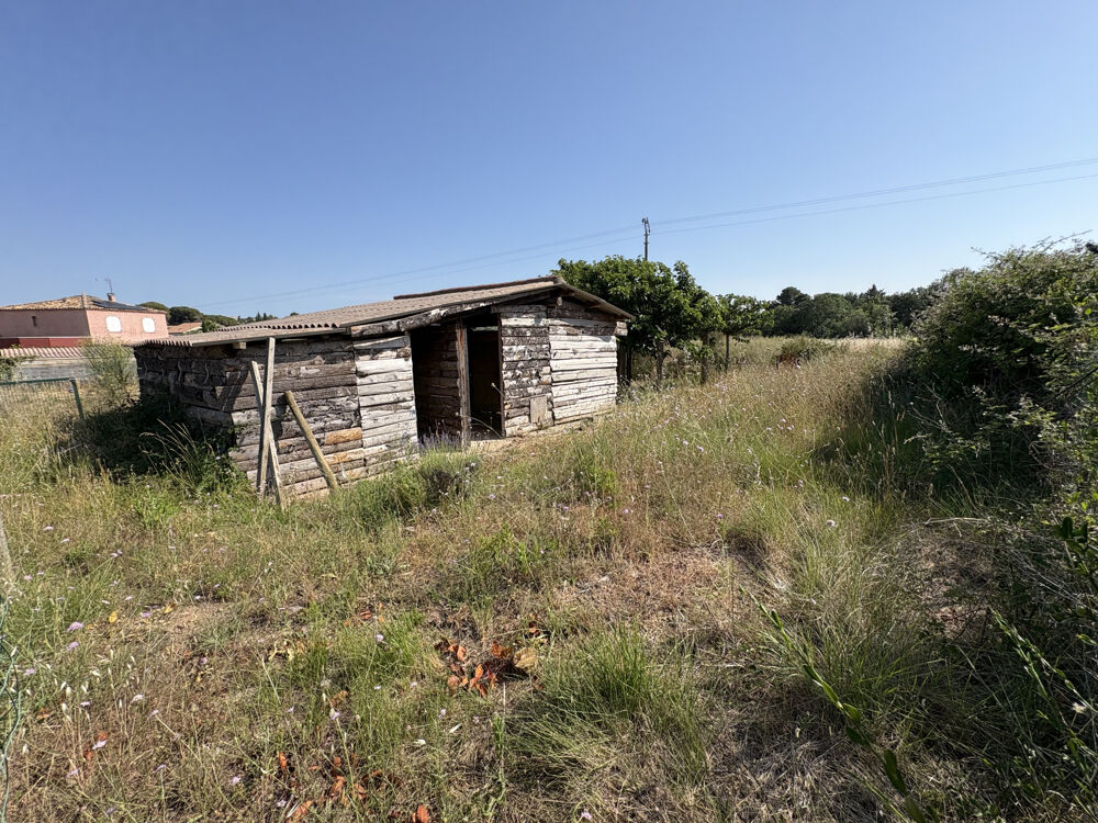 Vente Terrain Beau terrain constructible 1222m2 avec hangar de 49m2- FOUZILHON- Fouzilhon