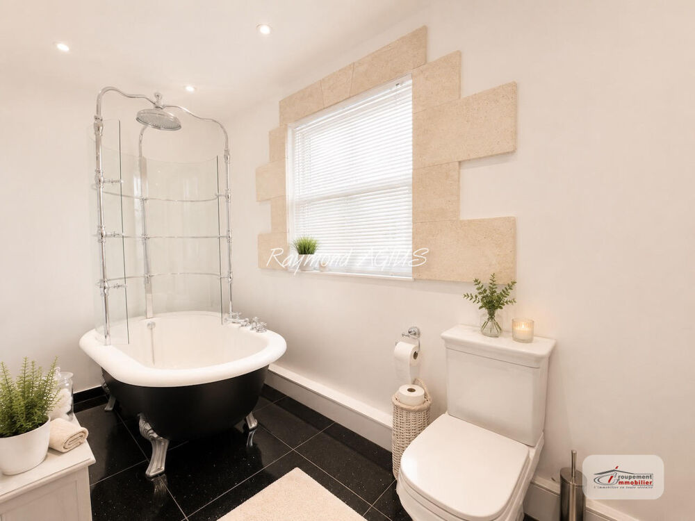 à vendre  Maison Saint-Seurin-de-Prats (24230)