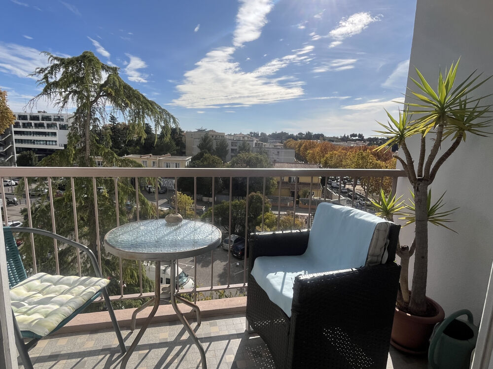 Appartement T2, Balcon, Cave et Stationnement