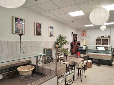Dt au Bail (FDC) Restaurant / Salon de Th&eacute; 25000 � - Manosque Centre ville 25000 04100 Manosque
