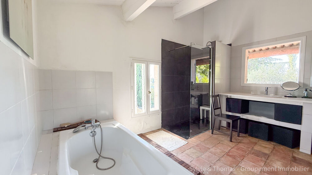 � vendre  Maison Caderousse (84860)