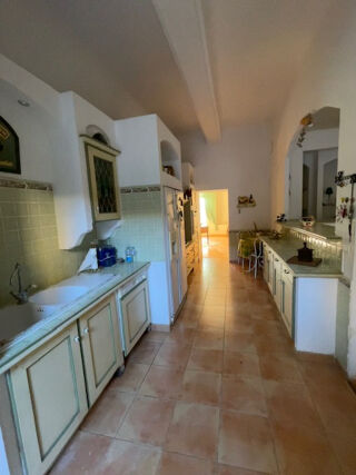  Maison � vendre 10 pi�ces 275 m�