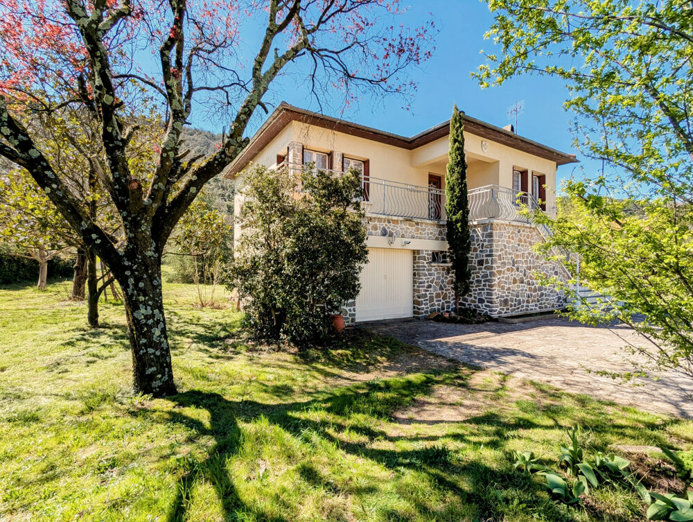 BELLE PROPRIÉTÉ AU COEUR DU HAUT-LANGUEDOC GRAND TERRAIN PLAT ET ENSOLEILLÉ