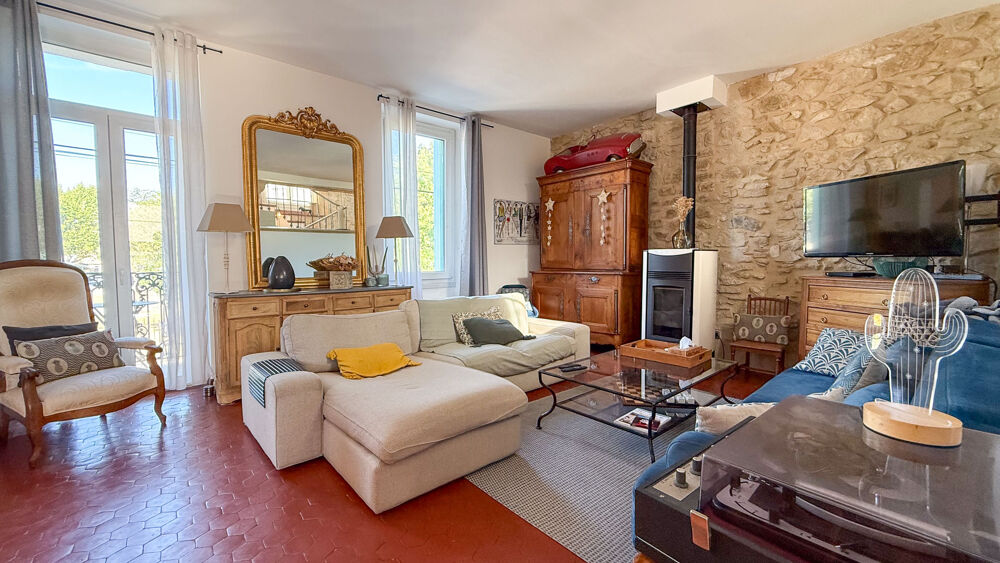 Vente Maison Orange   Élégante maison de maître en pierre avec studio indépendant, garage et terrasses Orange