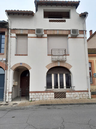  Maison  vendre 8 pices 150 m