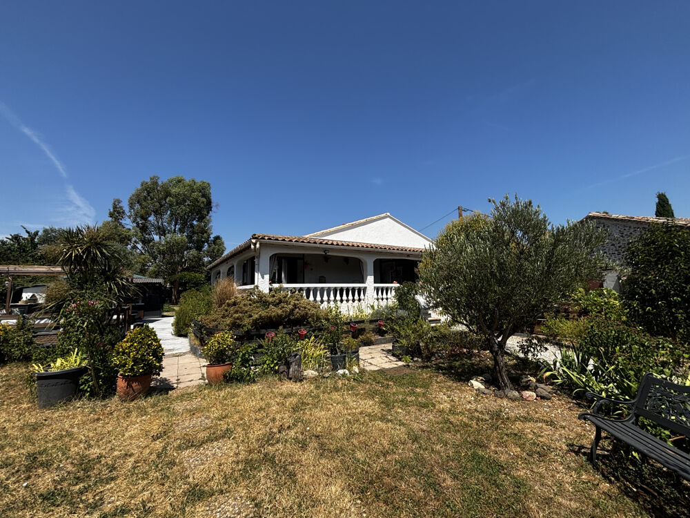 Vente Maison PROCHE PEZENAS -  MAISON INDEPENDANTE DE PLAIN PIED 3 CHAMBRES TERRAIN 1345M2 GRAND TERRAIN CLOS Nizas