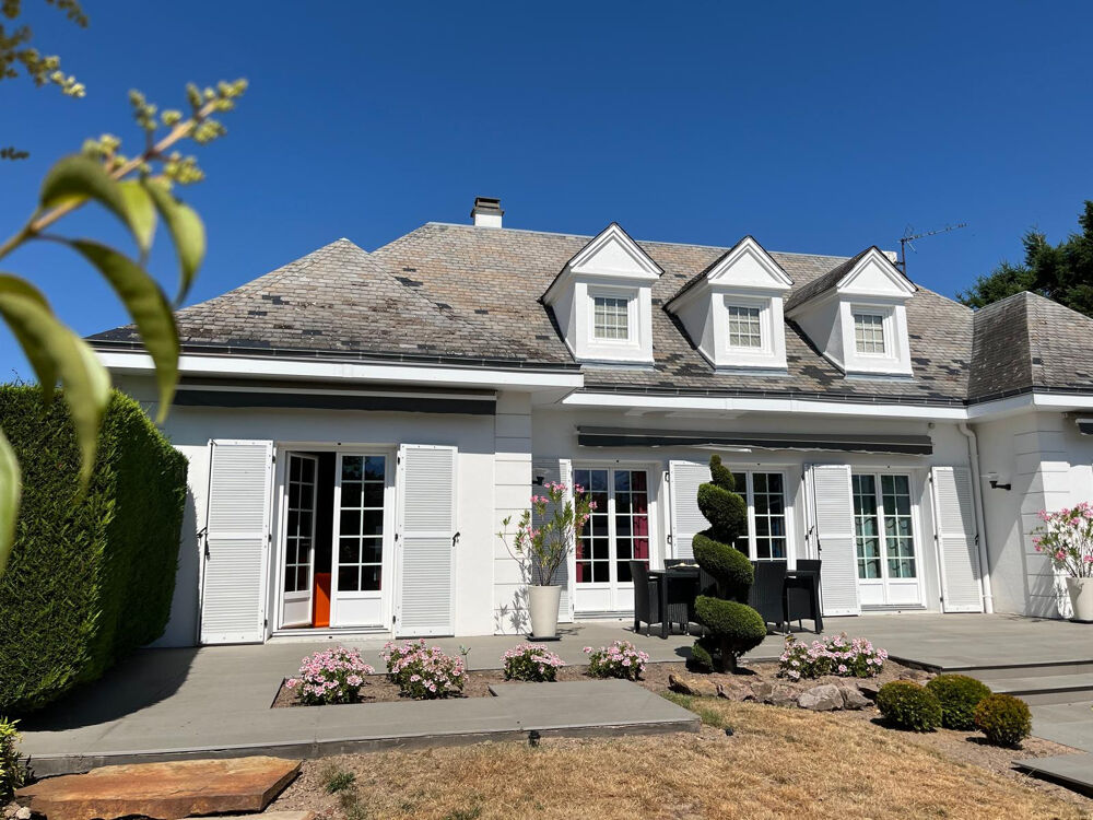 Exclusivité, Splendide propriété avec Entrepôt