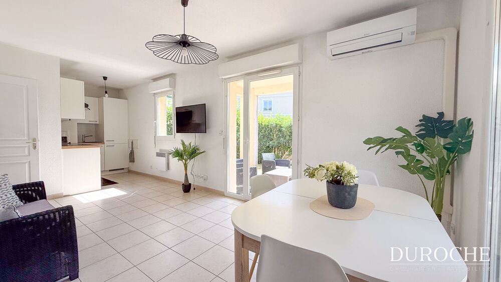 Orange, Appartement T2 avec jardin et garage Résidence fermée au calme proche du centre-ville