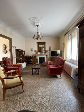  Maison � vendre 8 pi�ces 180 m�