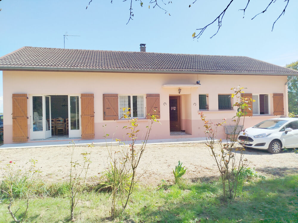 Maison 5 pièces 106 m² · à Montrevel en Bresse · 106 m² · 155 000 €