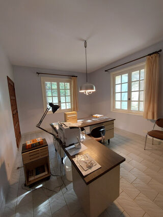  Maison � vendre 9 pi�ces 216 m�