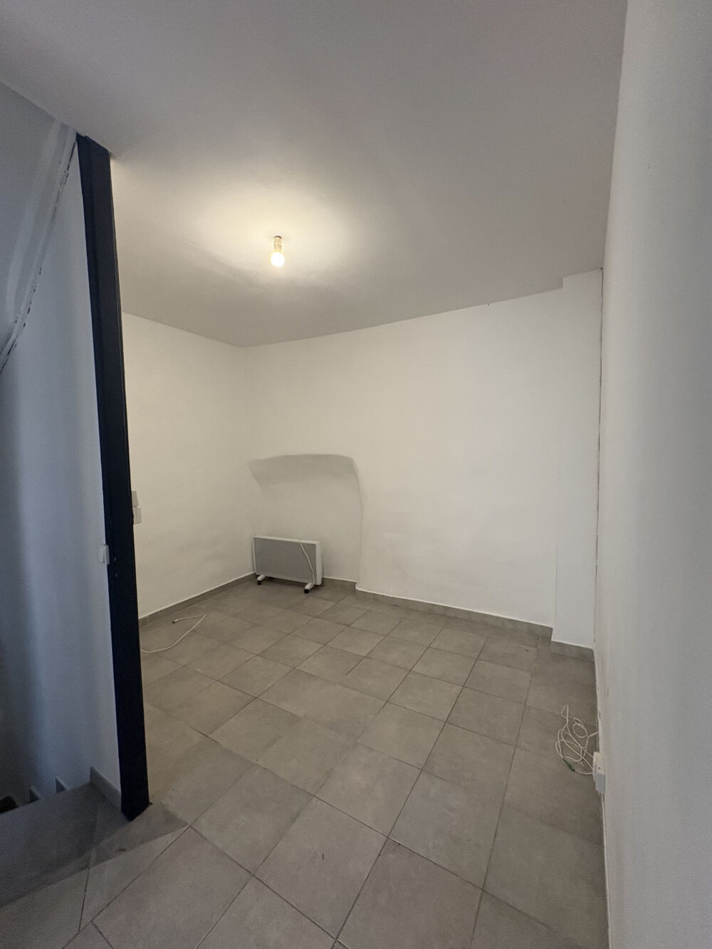 Vente Maison Belle petite maison rénové au centre du village. Bessan