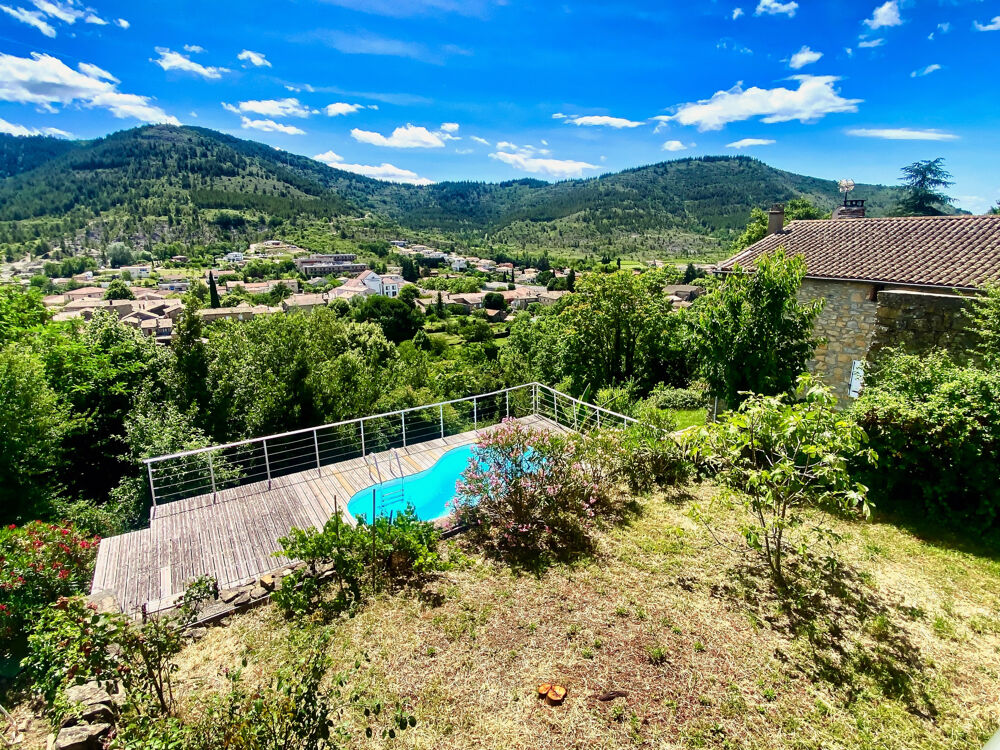 Vente Maison Secteur Vesseaux. Bâtisse en pierre avec Studio indépendant et piscine Aubenas
