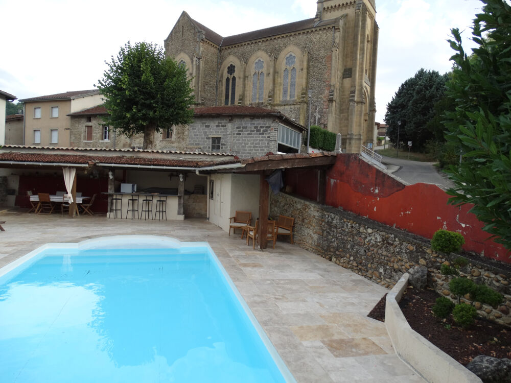 Ensemble immobilier avec gîte