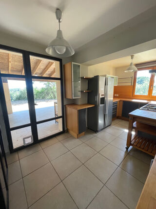  Maison � vendre 9 pi�ces 200 m�