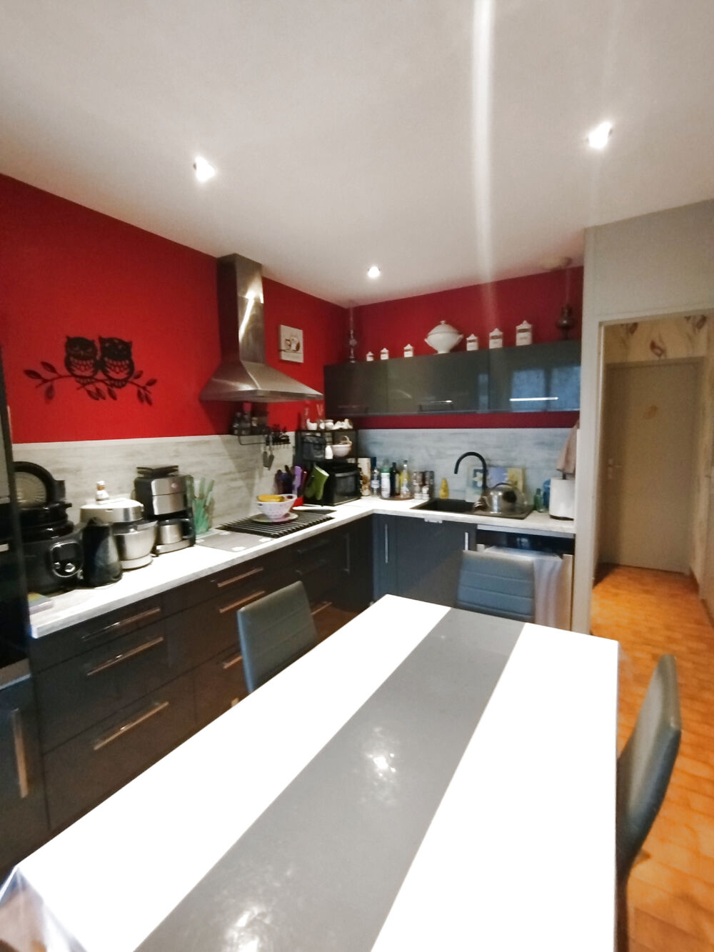 VILLA DE 1980 DE 120M2 AVEC SOUS SOL COMPLET