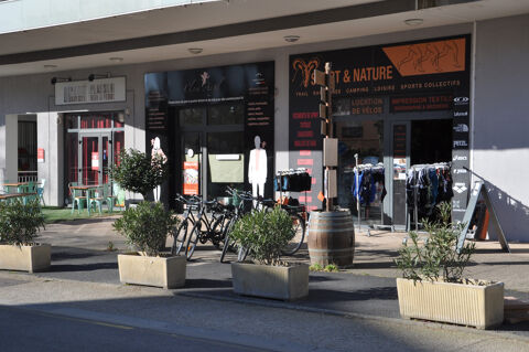Murs commerciaux et fonds de commerce. 158000 34240 Lamalou les bains